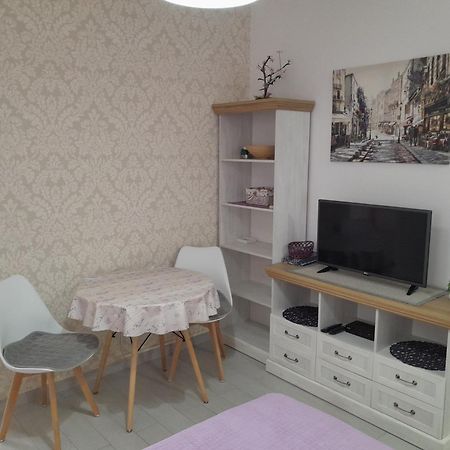Apartments Aleksic Бар Экстерьер фото