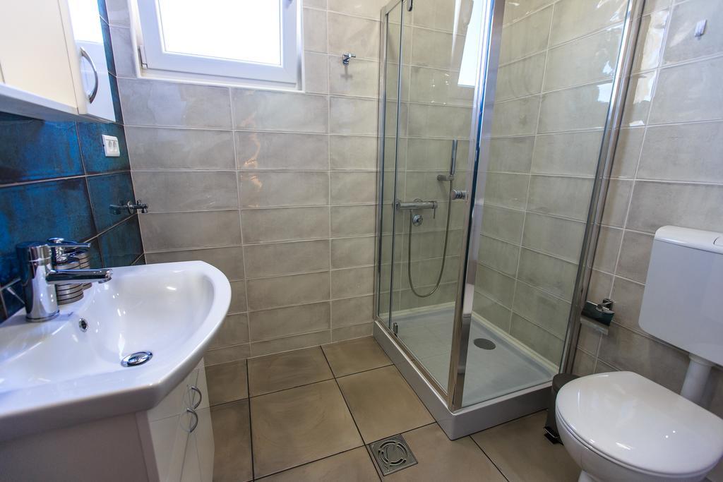 Apartments Aleksic Бар Экстерьер фото