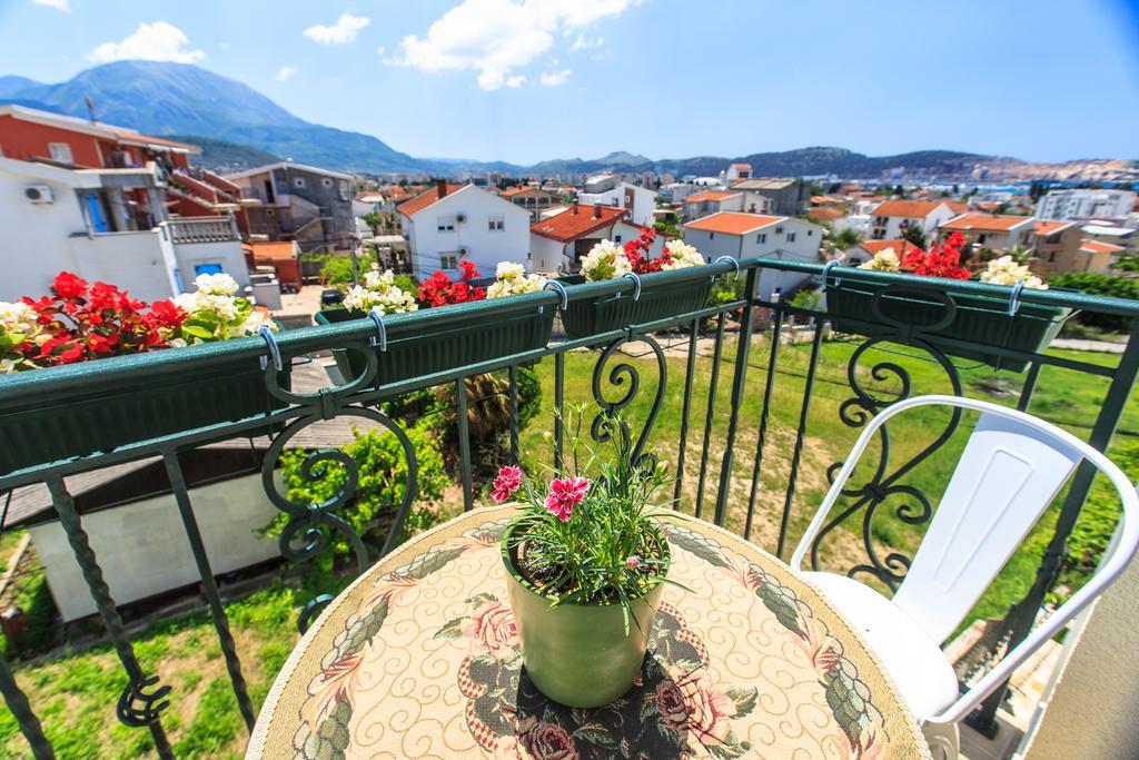 Apartments Aleksic Бар Экстерьер фото